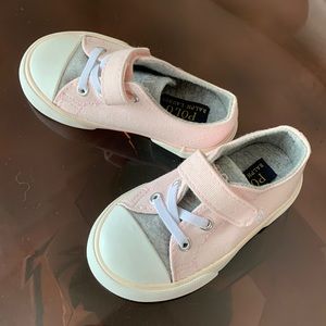 NWOT-baby pink Ralph Lauren shoes